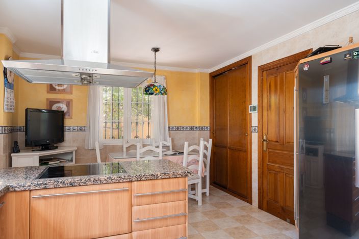 Image No.12-Villa de 5 chambres à vendre à Mijas