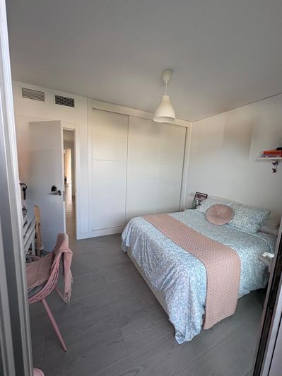 Image No.19-3 Bed Apartment for sale