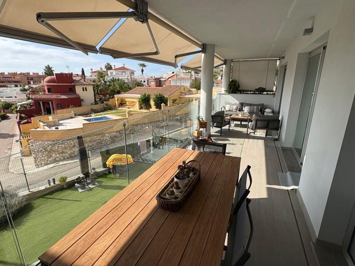 Image No.3-3 Bed Apartment for sale