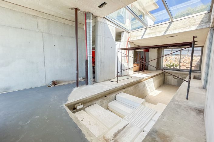 Image No.11-Villa for sale