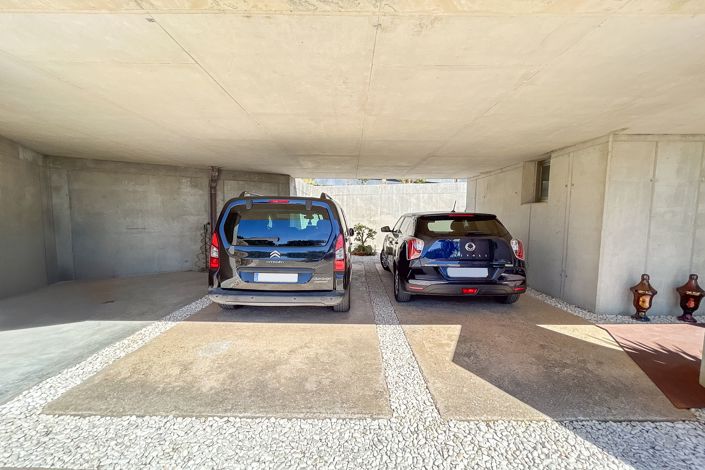 Image No.13-Villa for sale