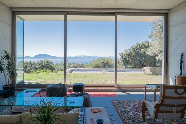 Image No.27-Villa for sale