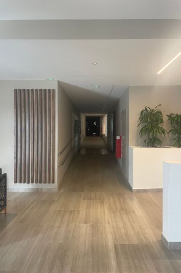 Image No.24-4 Bed Apartment for sale