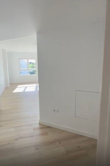 Image No.3-4 Bed Apartment for sale