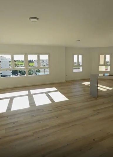 Image No.5-4 Bed Apartment for sale