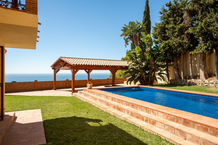 Image No.29-5 Bed Villa for sale