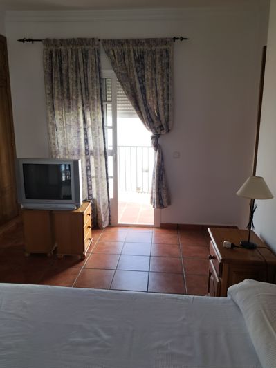 Image No.12-5 Bed House for sale