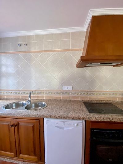 Image No.15-5 Bed House for sale