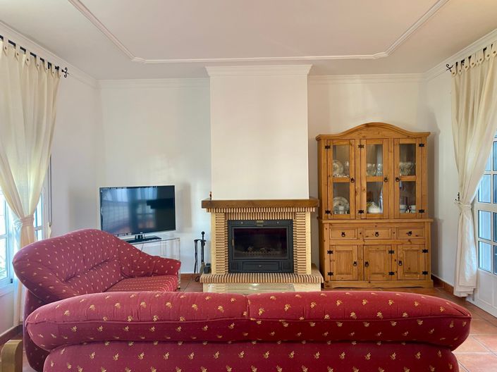 Image No.4-5 Bed House for sale