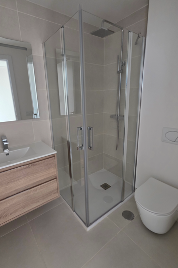 Image No.12-3 Bed Apartment for sale