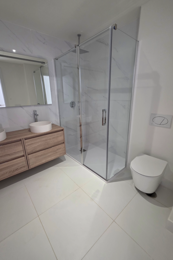 Image No.8-3 Bed Apartment for sale