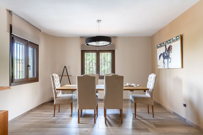 Image No.13-4 Bed Villa for sale