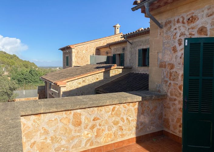 Image No.7-4 Bed House for sale