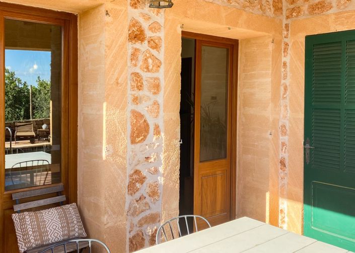 Image No.10-4 Bed House for sale