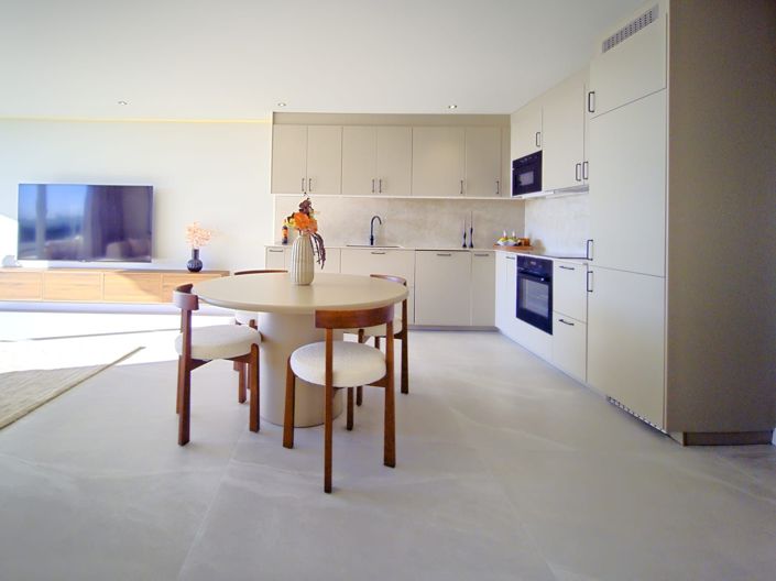 Image No.12-3 Bed Apartment for sale