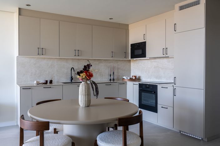 Image No.12-3 Bed Apartment for sale