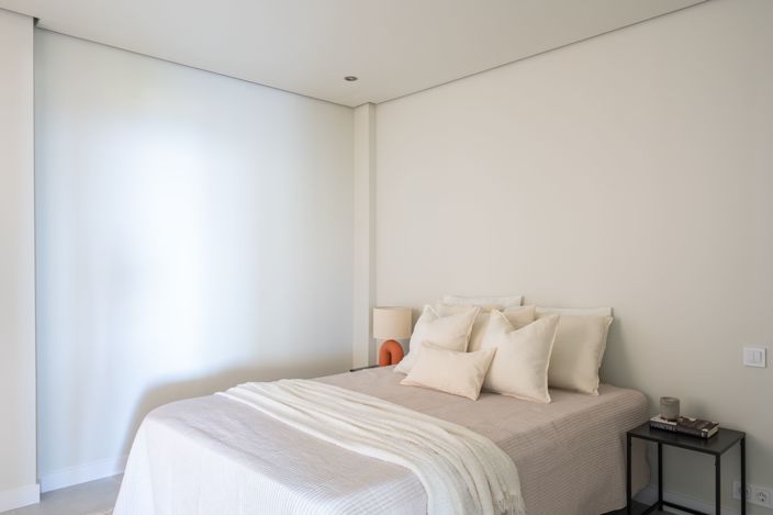 Image No.20-3 Bed Apartment for sale