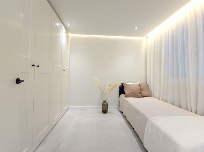 Image No.24-3 Bed Apartment for sale