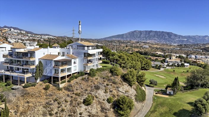 Image No.28-3 Bed Apartment for sale