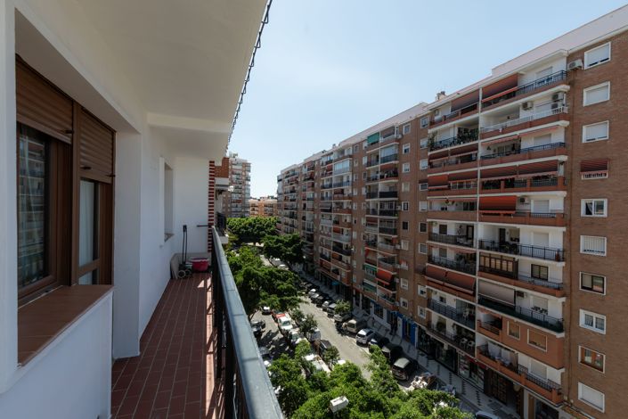 Image No.6-Apartment for sale