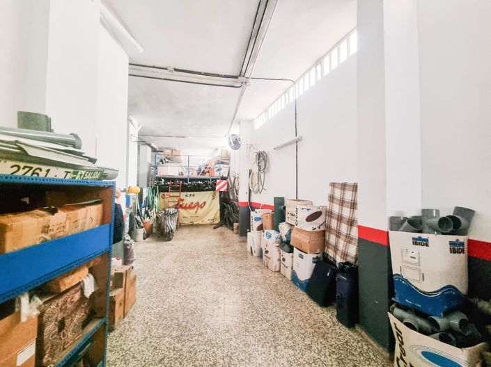 Image No.19-Commercial for sale