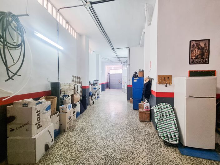 Image No.20-Commercial for sale