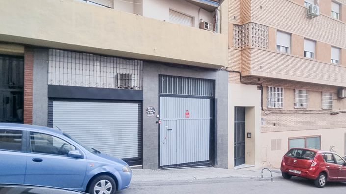 Image No.1-Commercial à vendre à Jaen