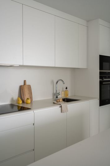 Image No.21-3 Bed Apartment for sale