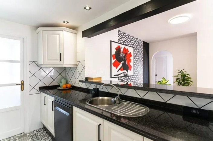 Image No.8-3 Bed Penthouse for sale