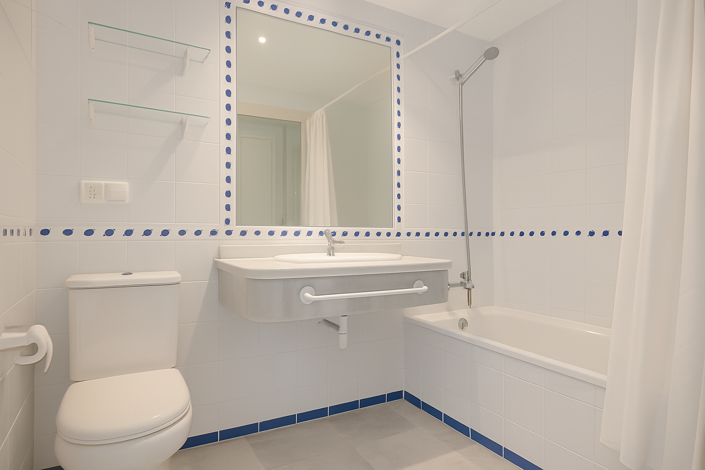 Image No.17-5 Bed Apartment for sale