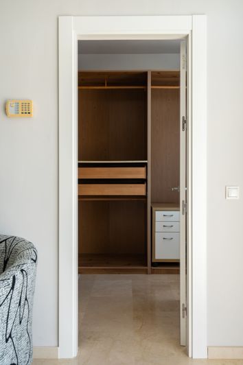 Image No.19-7 Bed Villa for sale