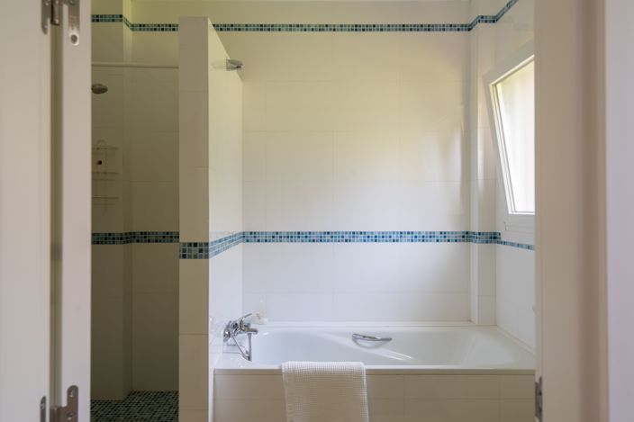 Image No.27-7 Bed Villa for sale