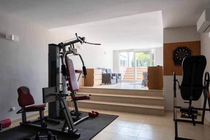 Image No.30-7 Bed Villa for sale