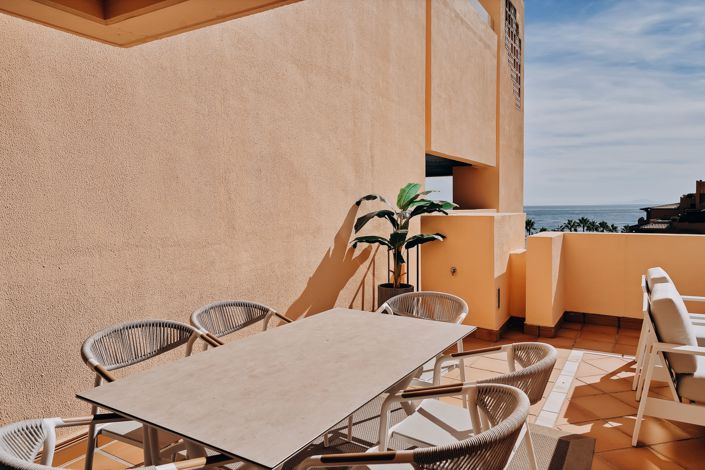 Image No.21-3 Bed Penthouse for sale