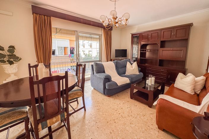 Image No.1-3 Bed Apartment for sale