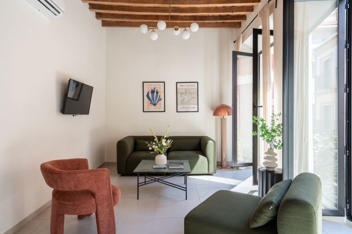Image No.1-2 Bed Apartment for sale