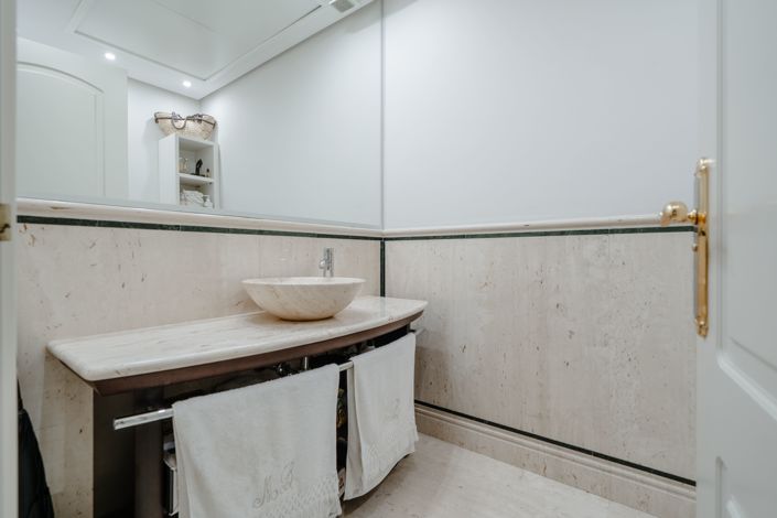 Image No.15-2 Bed Apartment for sale