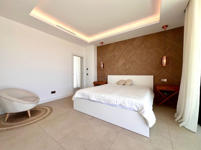 Image No.23-4 Bed Villa for sale