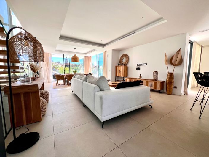 Image No.8-4 Bed Villa for sale