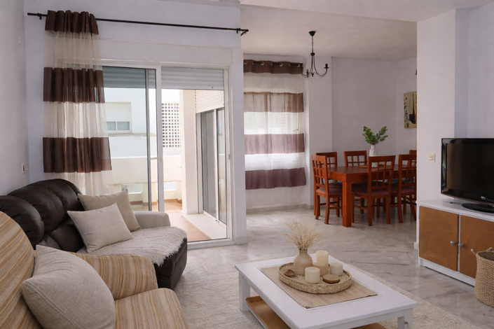 Image No.3-Appartement de 4 chambres à vendre à Estepona