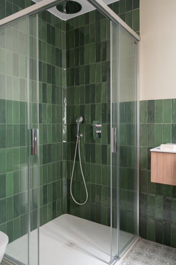 Image No.23-1 Bed Commercial for sale