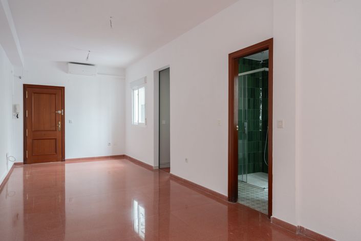 Image No.24-1 Bed Commercial for sale