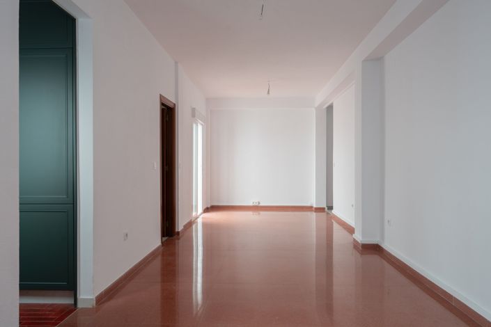 Image No.26-1 Bed Commercial for sale