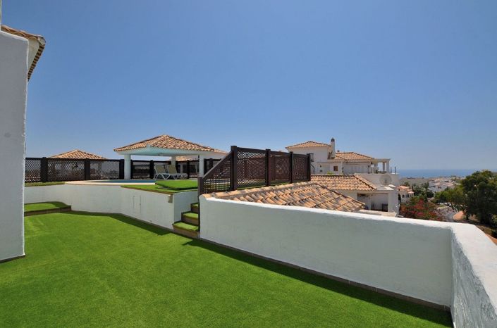 Image No.4-4 Bed Penthouse for sale