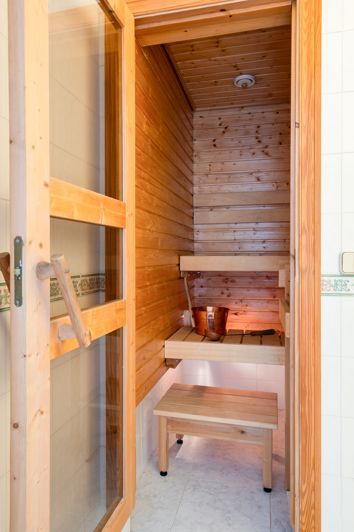 Image No.23-5 Bed Townhouse for sale