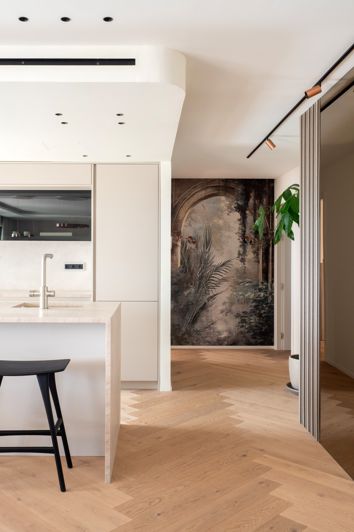 Image No.8-4 Bed Apartment for sale