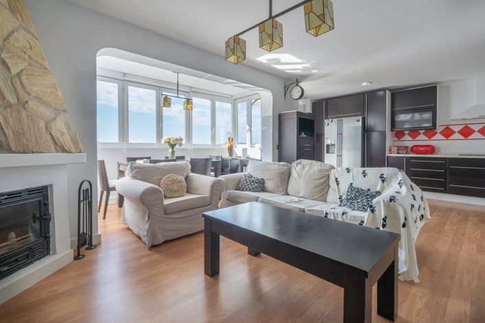 Image No.4-2 Bed Townhouse for sale