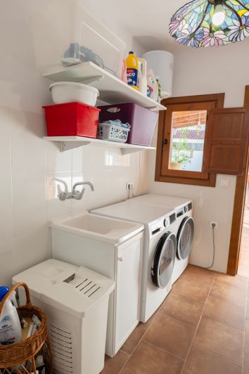 Image No.16-3 Bed House for sale