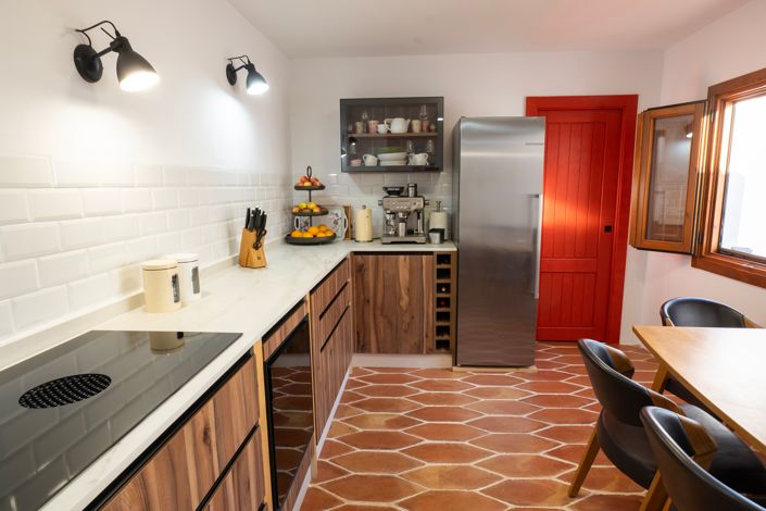 Image No.27-3 Bed House for sale