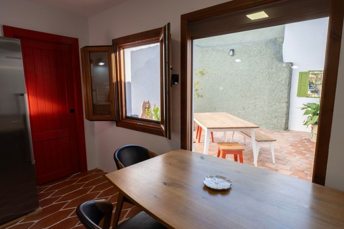 Image No.30-3 Bed House for sale